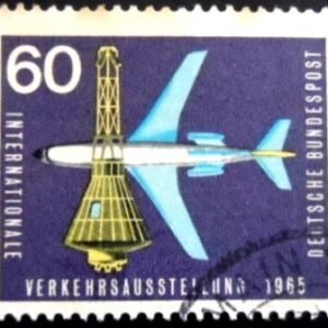 1965 - Avião a jato e cápsula espacial