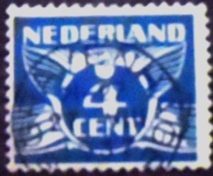 1924 - Flying dove 4